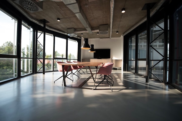 Coworking space vs home